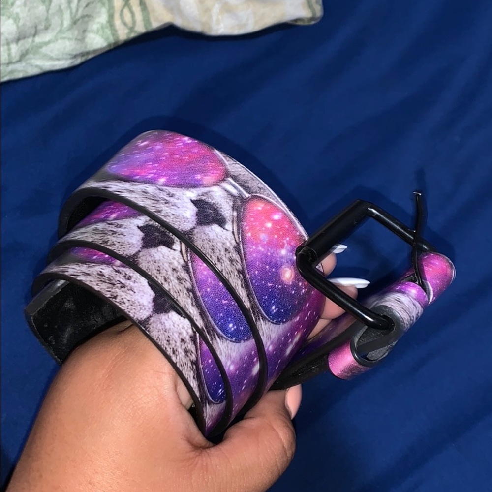 Galaxy cat belt